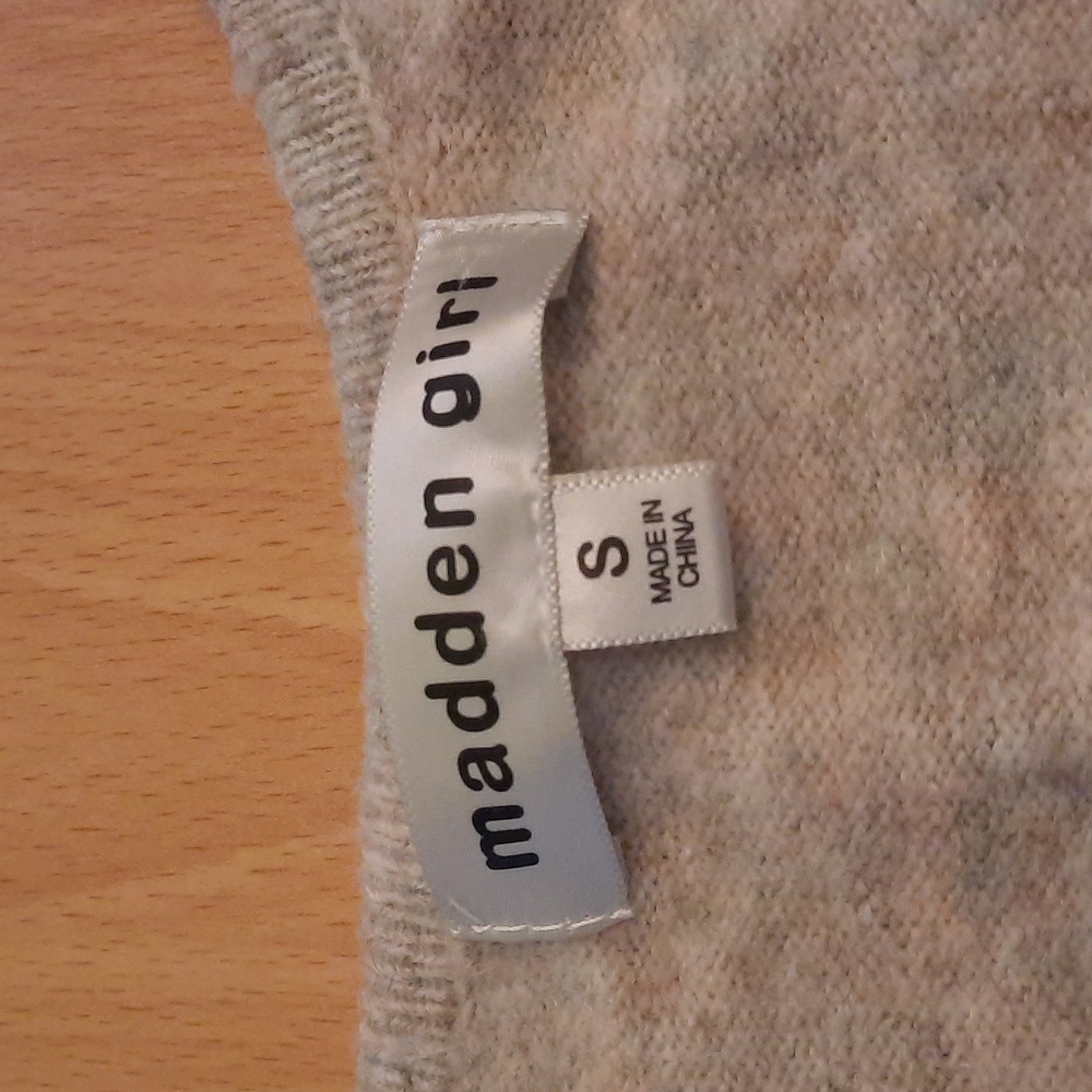 FREE- Beige Cardigan with Jewelled Buttons - Picture 3 of 9